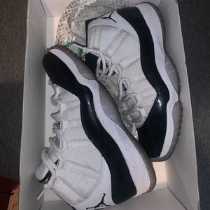 Jordan 11 concord